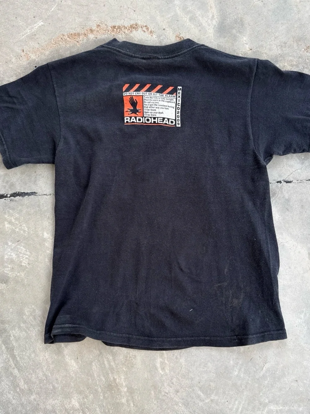 Radiohead 2009 Mexico World Tour Black Concert Band Graphic Tee